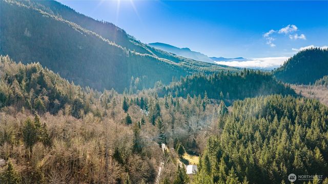 37639 324th Place SE, Enumclaw, WA 98022