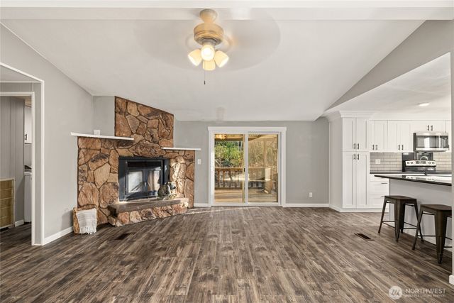 37639 324th Place SE, Enumclaw, WA 98022