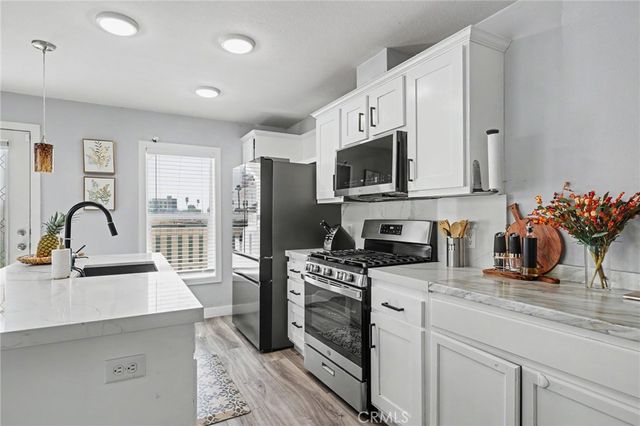 250 W Midway Drive 2, Anaheim, CA 92805