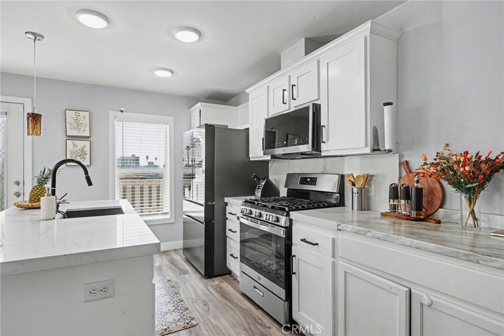 250 W Midway Drive 2, Anaheim, CA 92805 — photo 4
