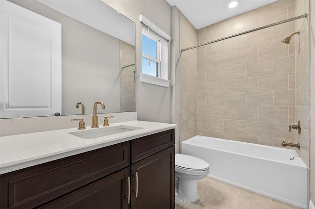 33825 OCEAN SPRAY LANE, Wesley Chapel, FL 33543