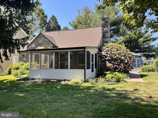 416 EXTON RD, Hatboro, PA 19040