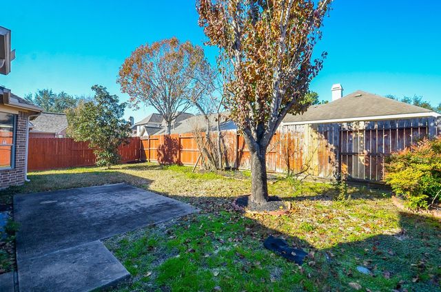 12610 Blossom Walk Lane, Houston, TX 77041