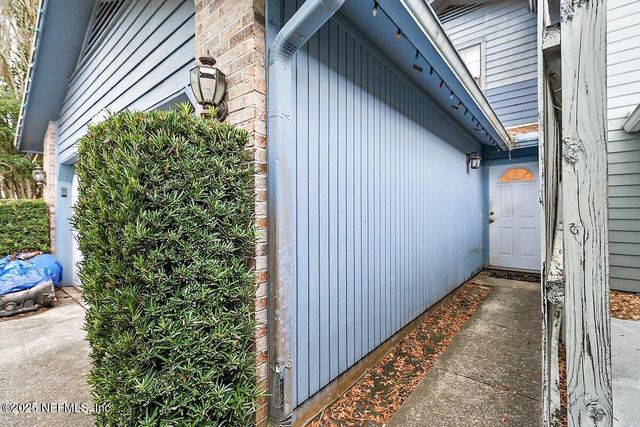 11016 MILL POND Court, Jacksonville, FL 32257