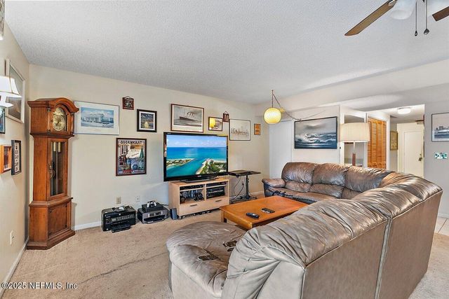 11016 MILL POND Court, Jacksonville, FL 32257