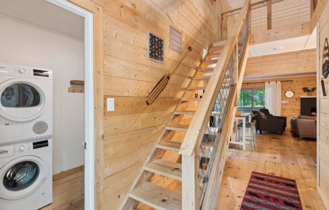 27 Laurel Lane, Ellijay, GA 30536