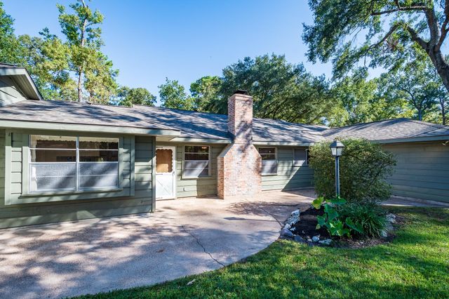 1206 Mustang Trail, Kingwood, TX 77339