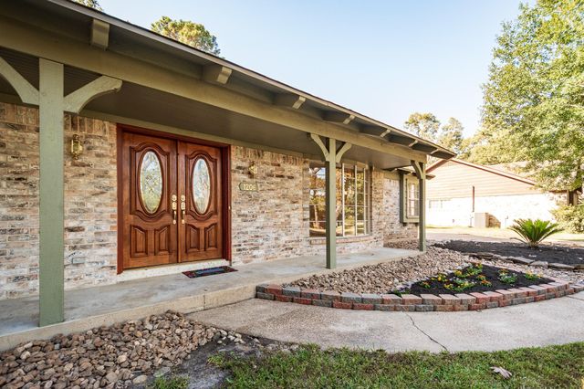 1206 Mustang Trail, Kingwood, TX 77339