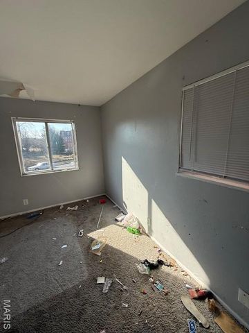 1219 Sullivan Avenue, St Louis, MO 63107