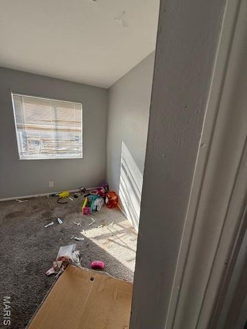 1219 Sullivan Avenue, St Louis, MO 63107