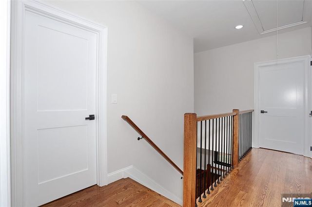 592 Fermery Drive, New Milford, NJ 07646