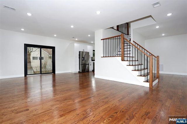 592 Fermery Drive, New Milford, NJ 07646