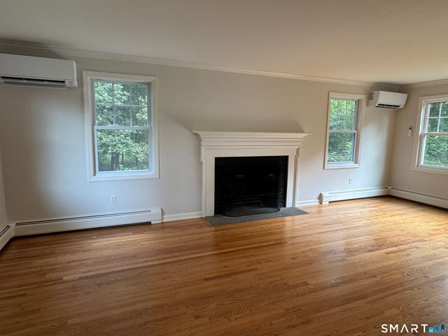 4672 Congress Street, Fairfield, CT 06824