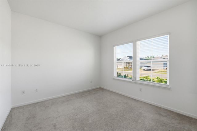 9852 Lemon Balm Way, Jacksonville, FL 32219