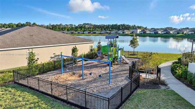 9852 Lemon Balm Way, Jacksonville, FL 32219