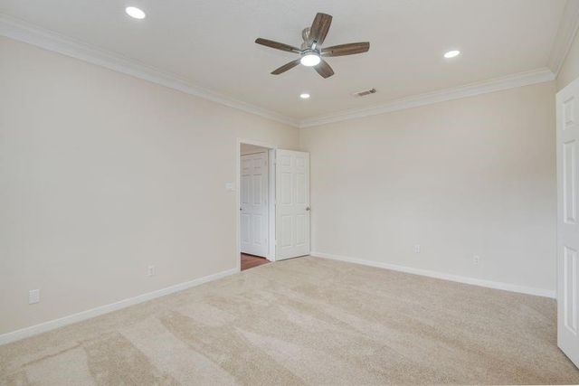 301 Lasso Street, Angleton, TX 77515