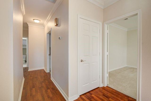 301 Lasso Street, Angleton, TX 77515