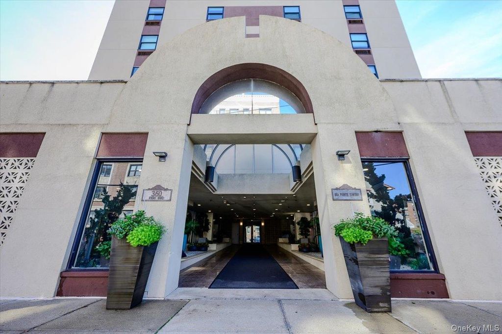 360 Shore Road 3B, Long Beach, NY 11561 — photo 2