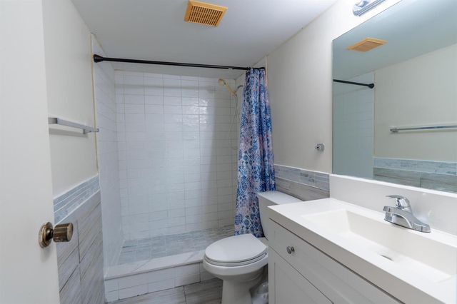 8360 Sands Point Boulevard G306, Tamarac, FL 33321