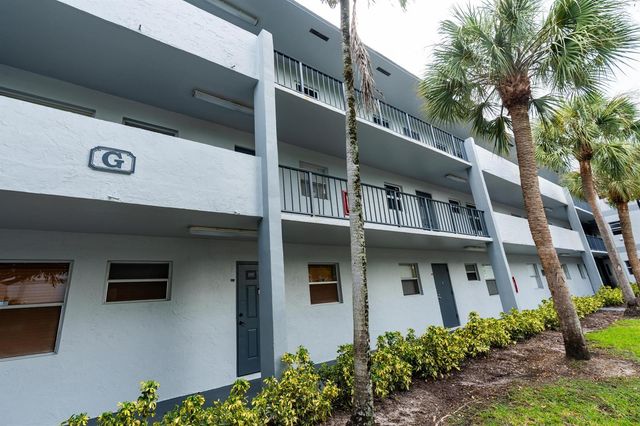 8360 Sands Point Boulevard G306, Tamarac, FL 33321