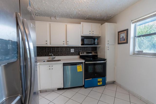 8360 Sands Point Boulevard G306, Tamarac, FL 33321