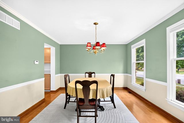 202 AMBERFIELD DR, Mount Laurel, NJ 08054