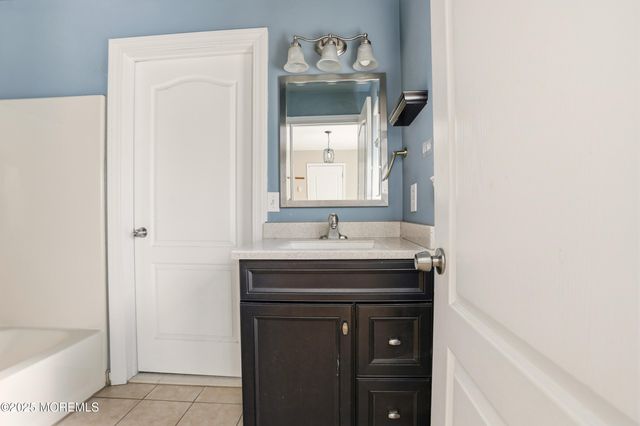 1216 7th Avenue, Toms River, NJ 08757