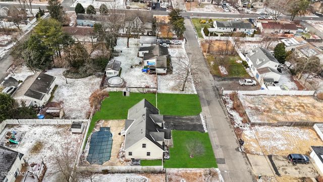 1216 7th Avenue, Toms River, NJ 08757