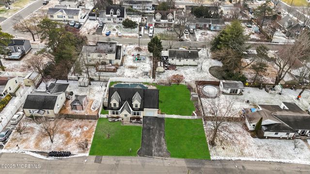 1216 7th Avenue, Toms River, NJ 08757