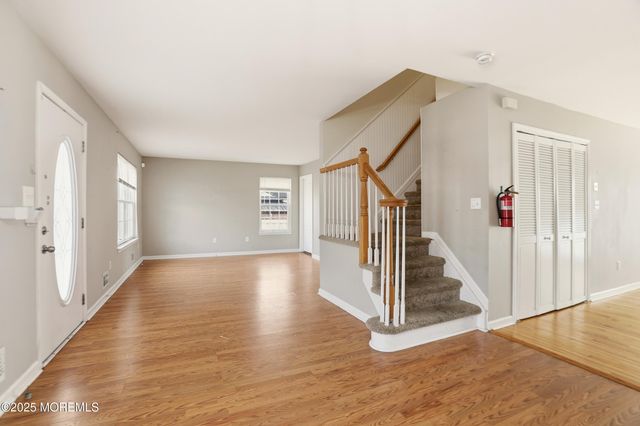 1216 7th Avenue, Toms River, NJ 08757