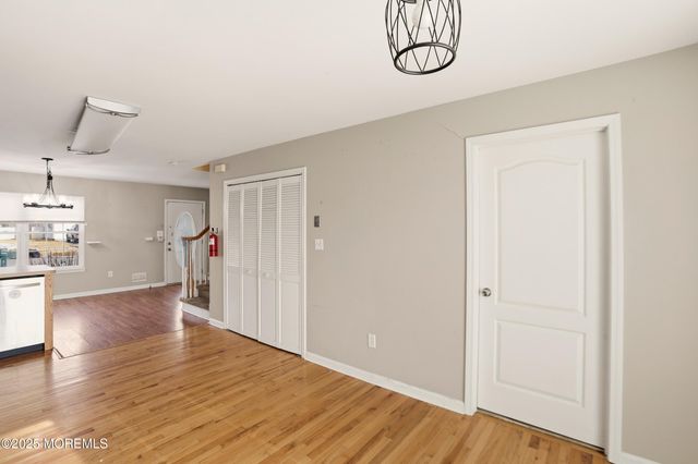 1216 7th Avenue, Toms River, NJ 08757