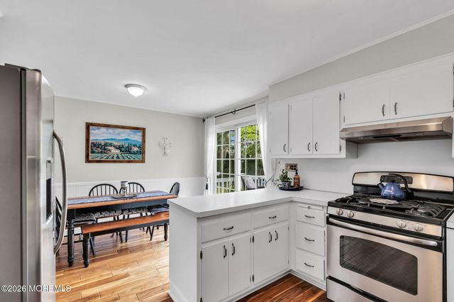 5 Spruce Drive, Shrewsbury Boro, NJ 07702
