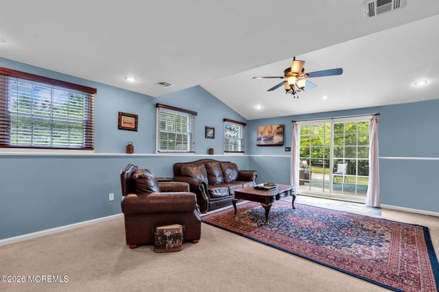 5 Spruce Drive, Shrewsbury Boro, NJ 07702