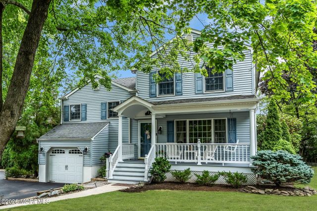 5 Spruce Drive, Shrewsbury Boro, NJ 07702