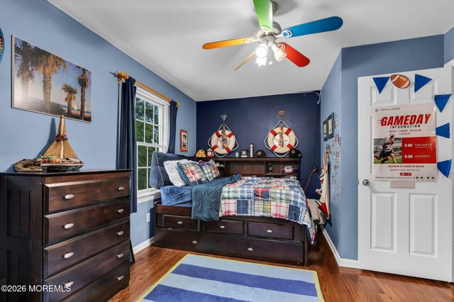 5 Spruce Drive, Shrewsbury Boro, NJ 07702