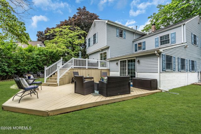 5 Spruce Drive, Shrewsbury Boro, NJ 07702