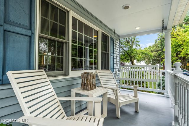 5 Spruce Drive, Shrewsbury Boro, NJ 07702