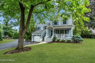 5 Spruce Drive, Shrewsbury Boro, NJ 07702