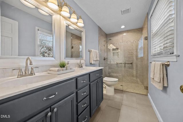 4300 Edgehill Court, Raleigh, NC 27612