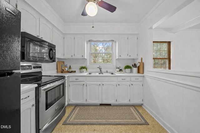 4300 Edgehill Court, Raleigh, NC 27612