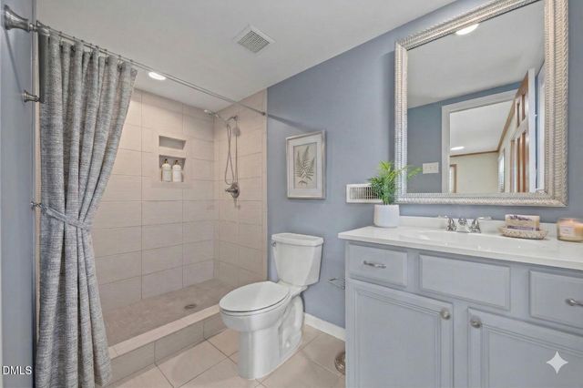 4300 Edgehill Court, Raleigh, NC 27612