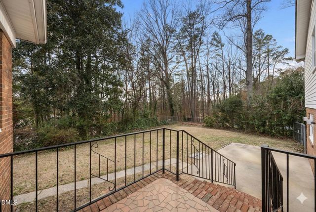 4300 Edgehill Court, Raleigh, NC 27612