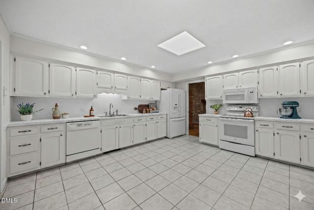 4300 Edgehill Court, Raleigh, NC 27612