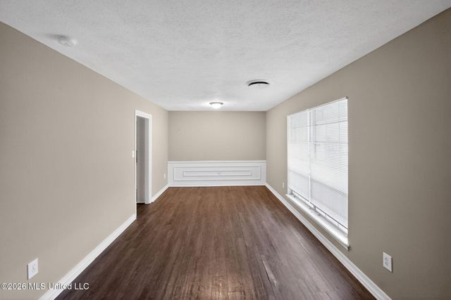 1062 Autumn Street, Jackson, MS 39212
