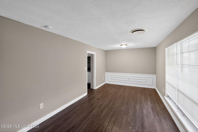 1062 Autumn Street, Jackson, MS 39212
