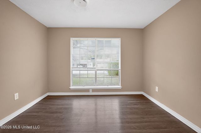 1062 Autumn Street, Jackson, MS 39212