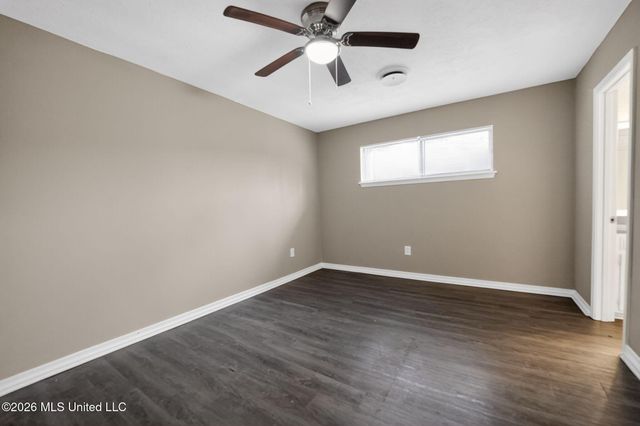 1062 Autumn Street, Jackson, MS 39212