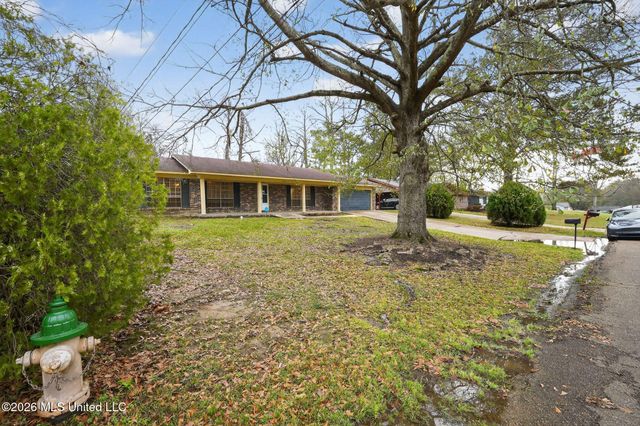 1062 Autumn Street, Jackson, MS 39212