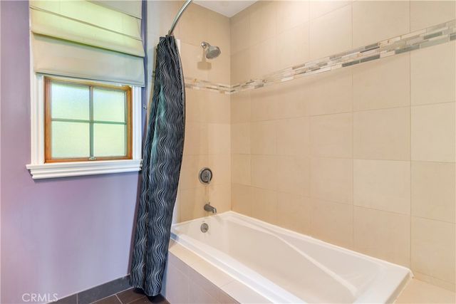 333 N Hill Avenue 305, Pasadena, CA 91106