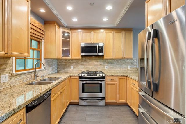 333 N Hill Avenue 305, Pasadena, CA 91106